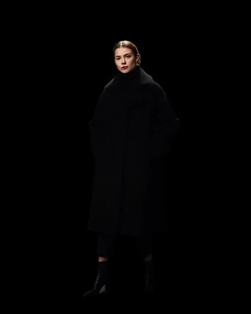 Enveloping Cashmere Coat